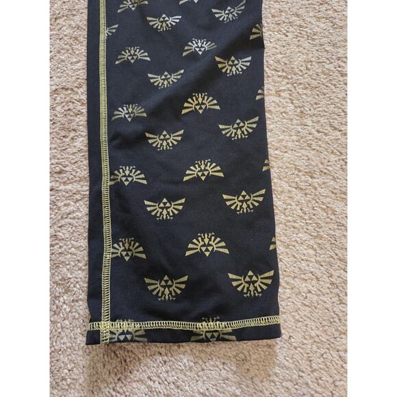 Legend of Zelda Black Nintendo Leggings, Plus Size 3XL - Picture 12 of 12